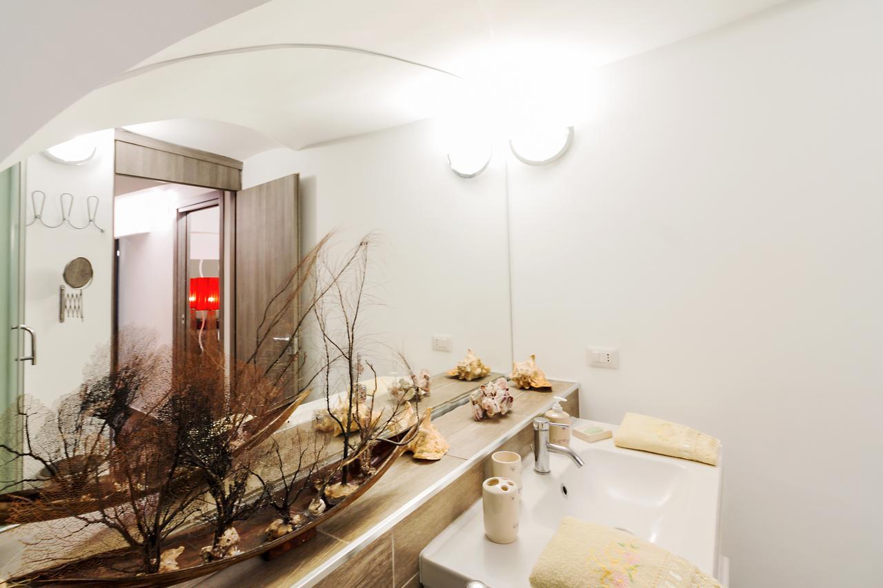 Flat Apartment *